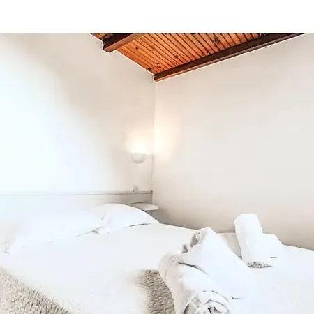 Semesterbostad Cala Rossa 45m2 4-5 Pers Rondinara *